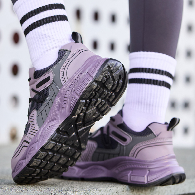 Buty robocze damskie, sneakers – Sneakers Care recenzja i cena
